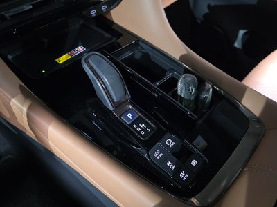 2023 TOYOTA ALPHARD — миниатюра 12
