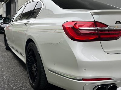 BMW ALPINA B7 - 10