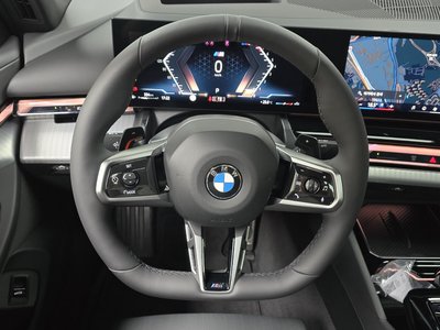 2025 BMW 5 SERIES — миниатюра 18