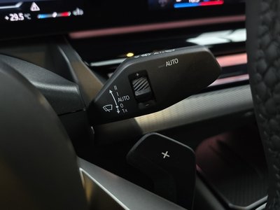 2025 BMW 5 SERIES — миниатюра 32