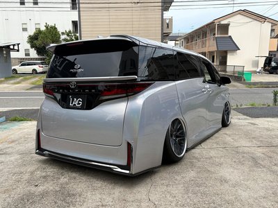 صورة 8 لـ 2023 Toyota VELLFIRE