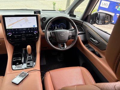 2023 Toyota VELLFIRE thumbnail 13