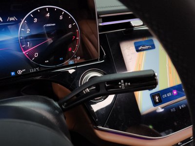 MERCEDES-BENZ E-CLASS - 9