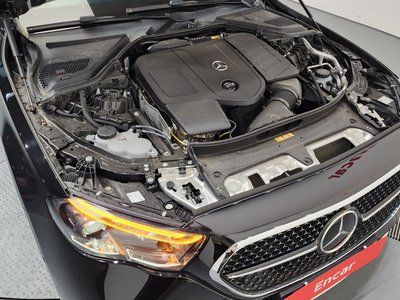 MERCEDES-BENZ E-CLASS - 7