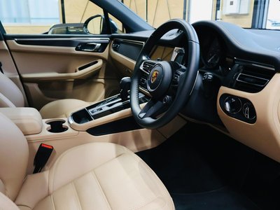 2021 Porsche MACAN 照片 3