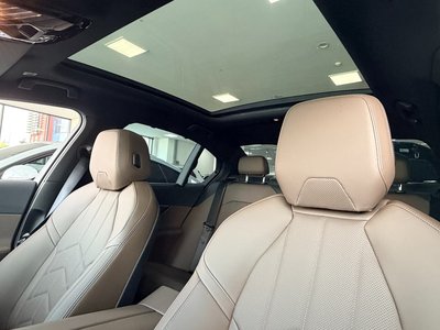 2025 BMW I5 缩略图 13