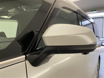 TOYOTA ALPHARD - 4