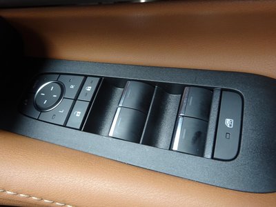 2025 Toyota VELLFIRE 缩略图 38