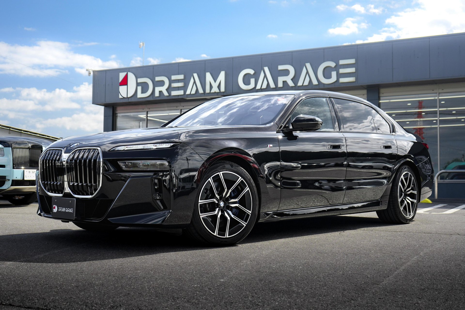 BMW 7 SERIES - View 1