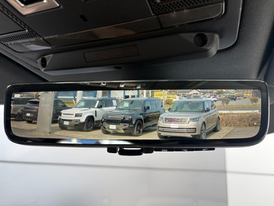 LAND ROVER DEFENDER - 4