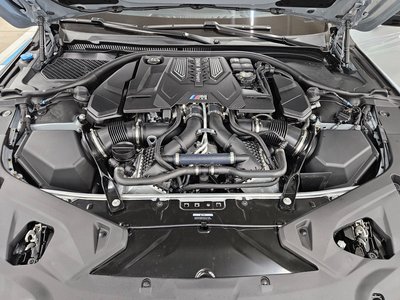 BMW M8 - 7
