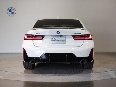 صورة 9 لـ 2025 BMW 3 SERIES