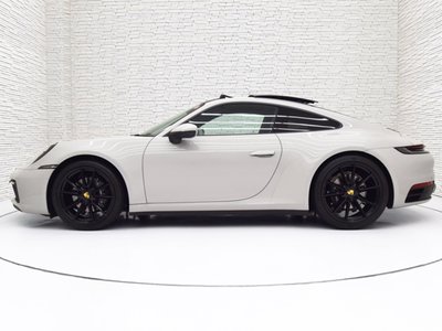 PORSCHE 911 - 6