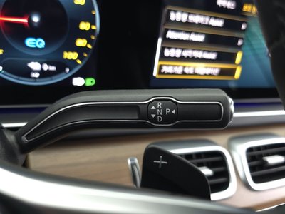 MERCEDES-BENZ GLE - 9