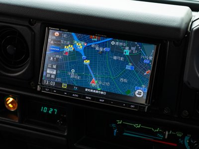 TOYOTA LAND CRUISER 70 - 2