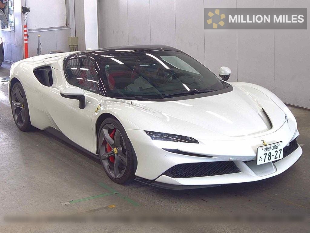 FERRARI SF90 SPIDER - View 1