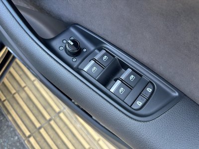 صورة مصغرة 54 لـ 2019 AUDI Q8