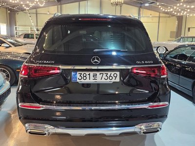 MERCEDES-BENZ GLS - 4