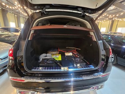 MERCEDES-BENZ GLS - 2
