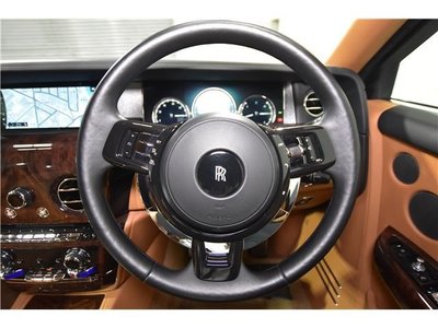 2018 ROLLS-ROYCE PHANTOM photo 5