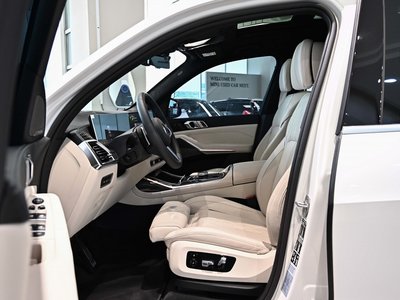 صورة مصغرة 12 لـ 2025 BMW X7