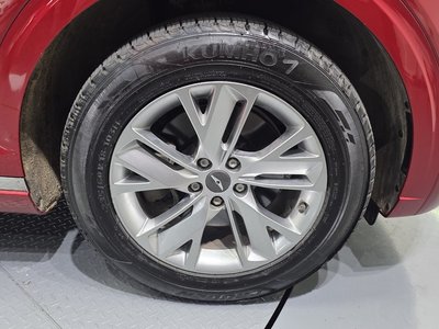 صورة 6 لـ 2021 Genesis GV70