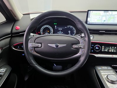 2021 Genesis GV70 — миниатюра 13