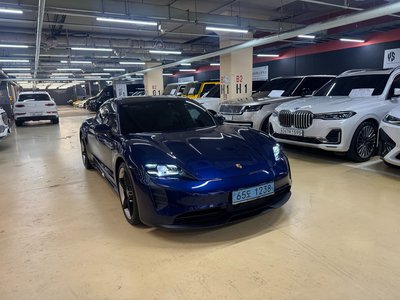 2024 Porsche TAYCAN 缩略图 17
