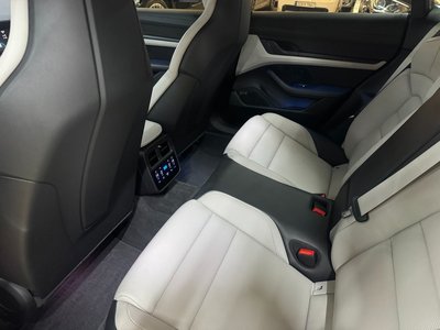 2024 Porsche TAYCAN 照片 10