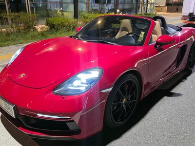 صورة مصغرة 13 لـ 2019 Porsche 718