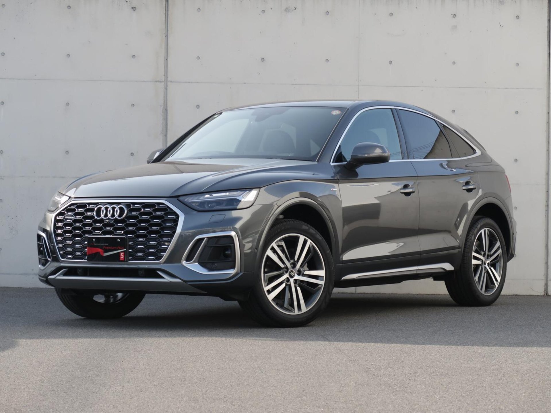 AUDI Q5 SPORTBACK - View 1