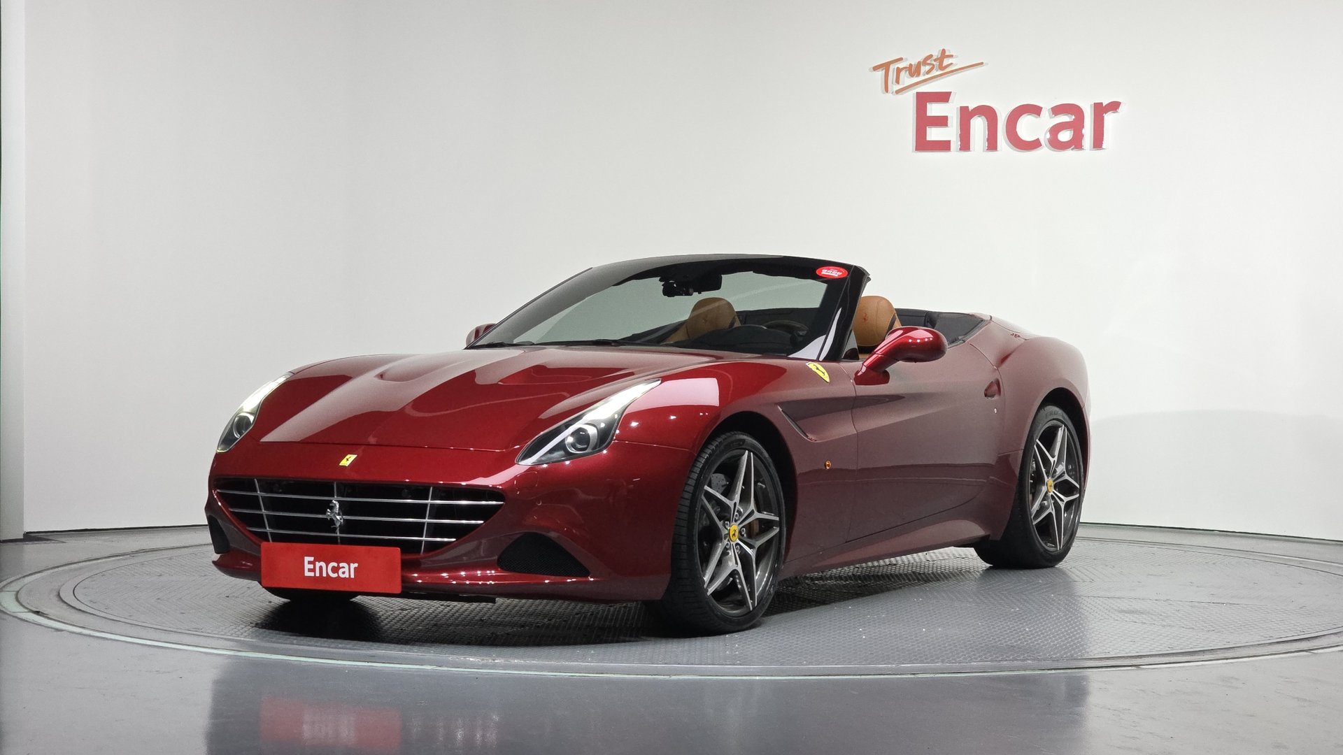 FERRARI CALIFORNIA - View 1