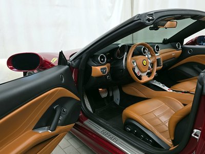 FERRARI CALIFORNIA - 10