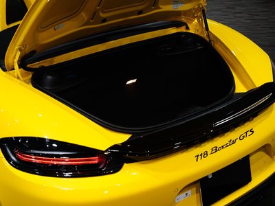 صورة مصغرة 46 لـ 2022 Porsche 718