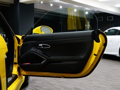 صورة مصغرة 39 لـ 2022 Porsche 718