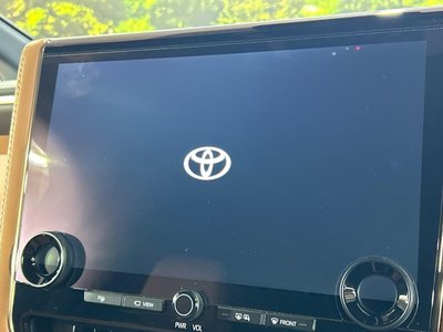 TOYOTA VELLFIRE - 4
