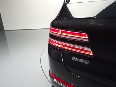 GENESIS GV80 - 10