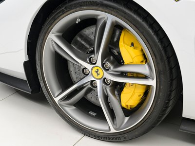 2024 Ferrari 296 GTS — миниатюра 17