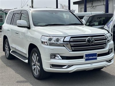 TOYOTA LAND CRUISER 200 - 9