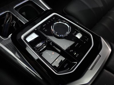 2023 BMW 7 SERIES — миниатюра 12