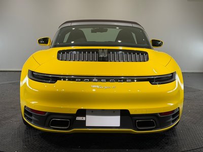 PORSCHE 911 - 8
