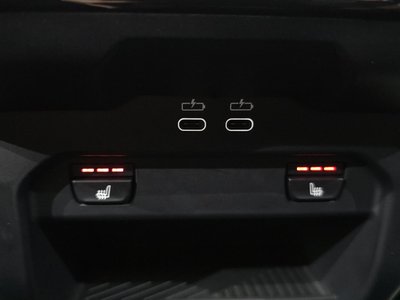 2025 BMW 5 SERIES 缩略图 24
