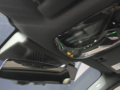 2025 BMW 5 SERIES 缩略图 33