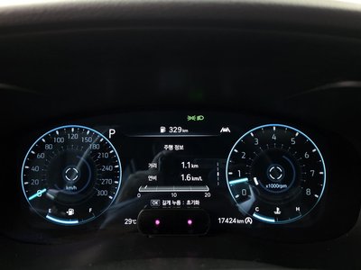 صورة 8 لـ 2022 Genesis THE NEW G70