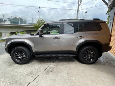 TOYOTA LAND CRUISER - 4