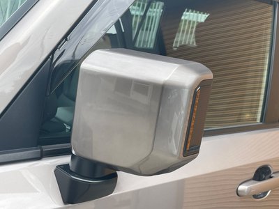 TOYOTA LAND CRUISER - 9