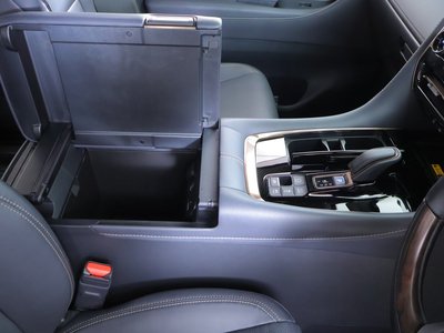 2023 Toyota ALPHARD — миниатюра 32