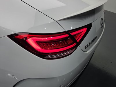 MERCEDES-BENZ CLS-CLASS - 10