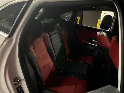 MERCEDES-BENZ GLA - 8