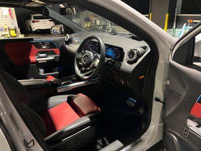 MERCEDES-BENZ GLA - 5